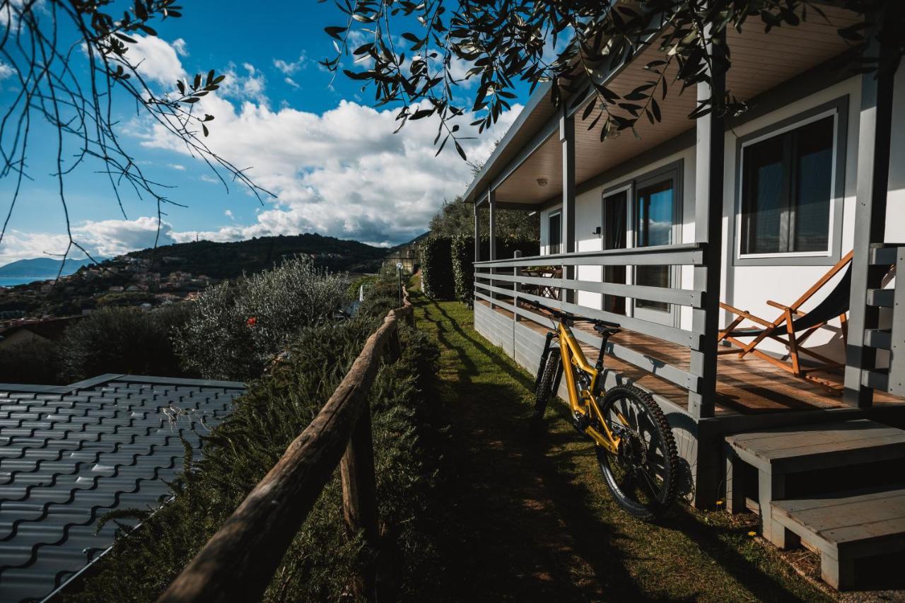 Agriturismo Rose Di Pietra П'єтра-Лігуре Екстер'єр фото